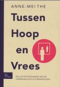 Voorkant - Tussen hoop en vrees