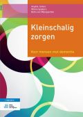 Voorkant - Kleinschalig zorgen